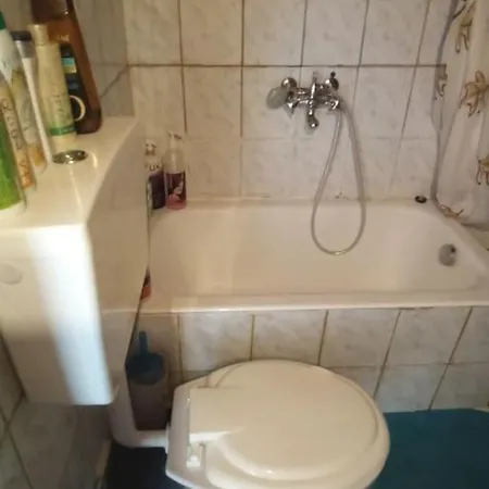 Diogenis Loft B Near Town Center Apartman